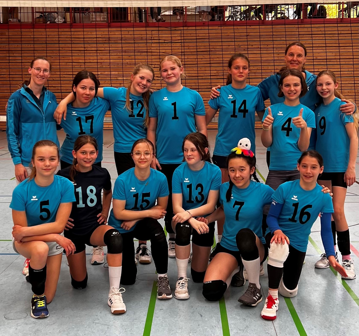 Saisonstart Volleyball U16w und Damen